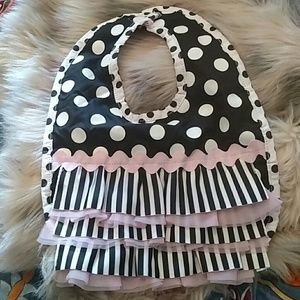 Soft posh bib